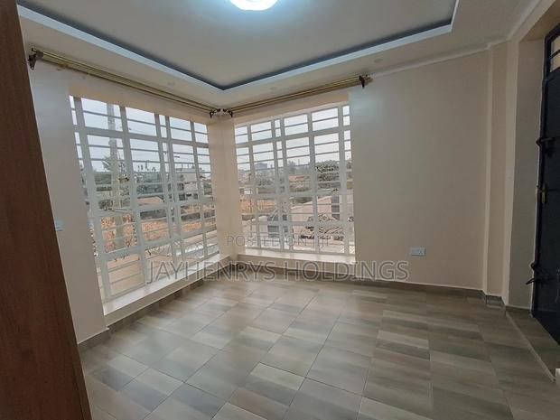 5bdrm House in Kamakis for rent