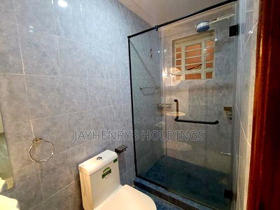 5bdrm House in Kamakis for rent - Image 12