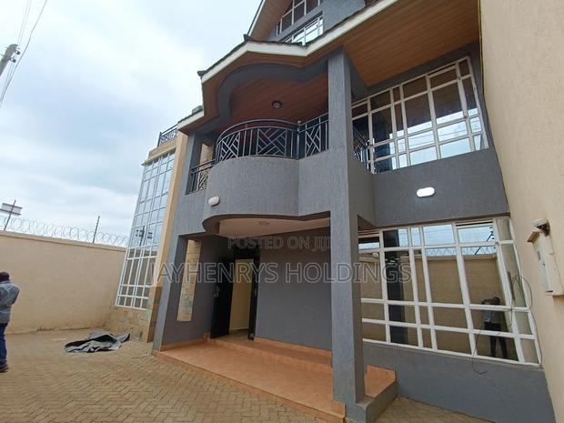 5bdrm House in Kamakis for rent