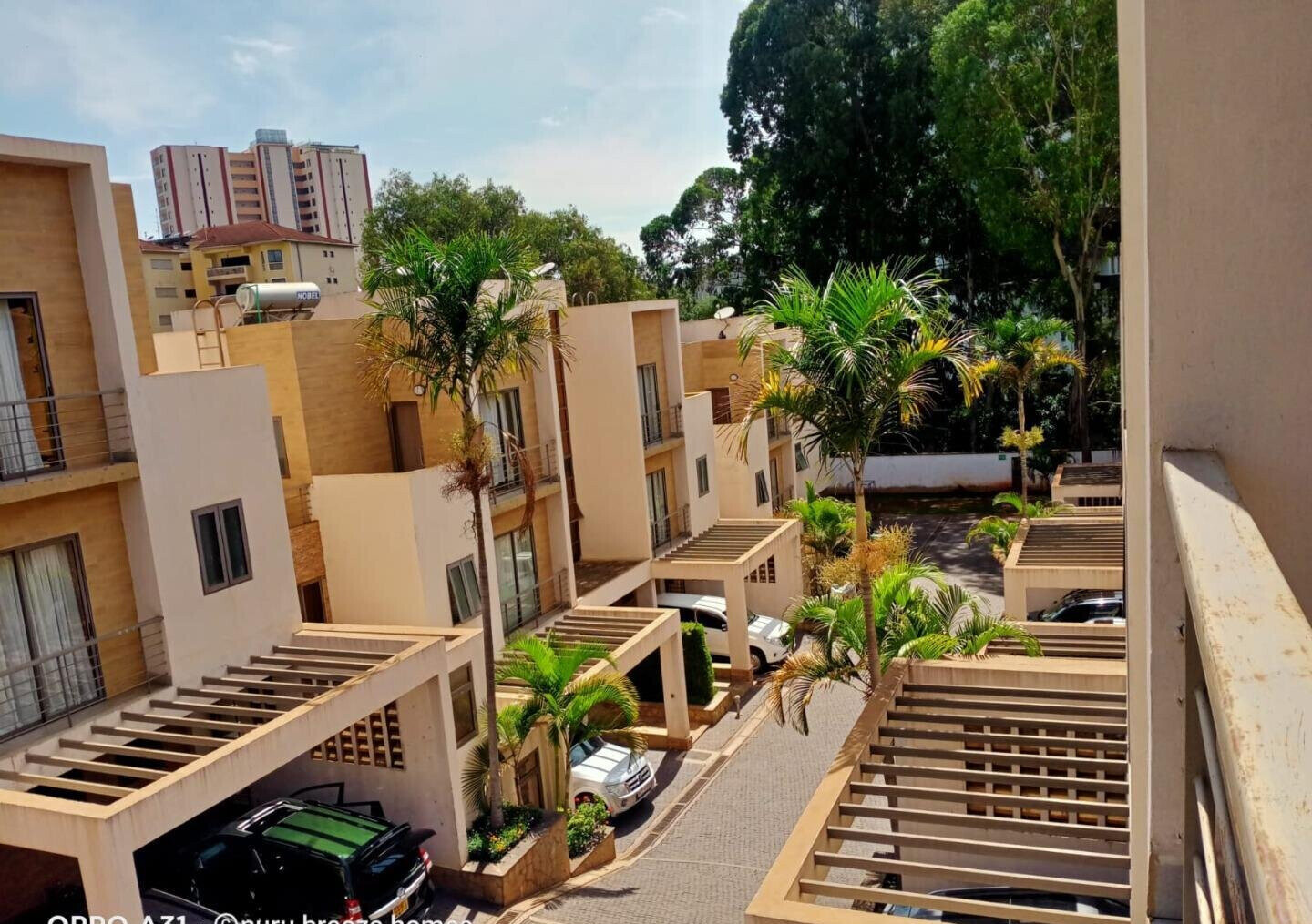 Triplex Townhouse with Sun Roof & Scandinavian High Roofs - Kileleshwa