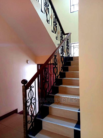 5bdrm Maisonette in Nyali for Sale - Image 7
