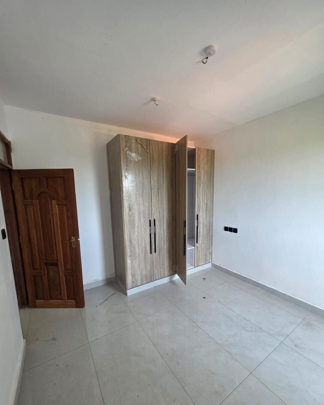 Spacious 3BR with Lift & Laundry Area - Nyali, Mombasa