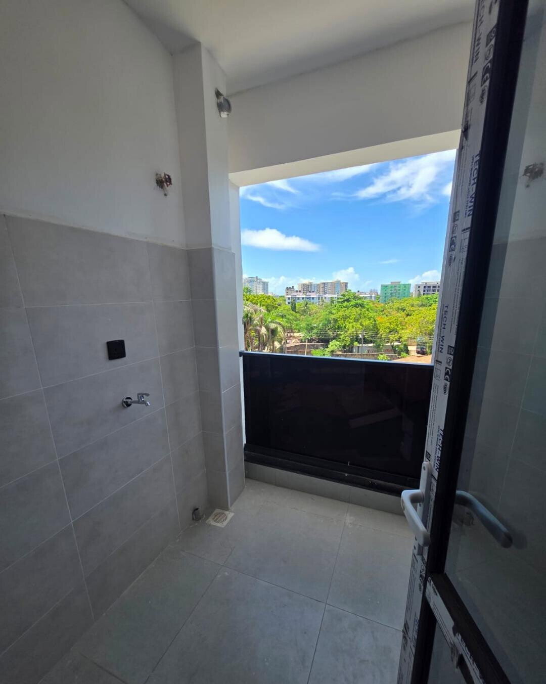 Spacious 3BR with Lift & Laundry Area - Nyali, Mombasa
