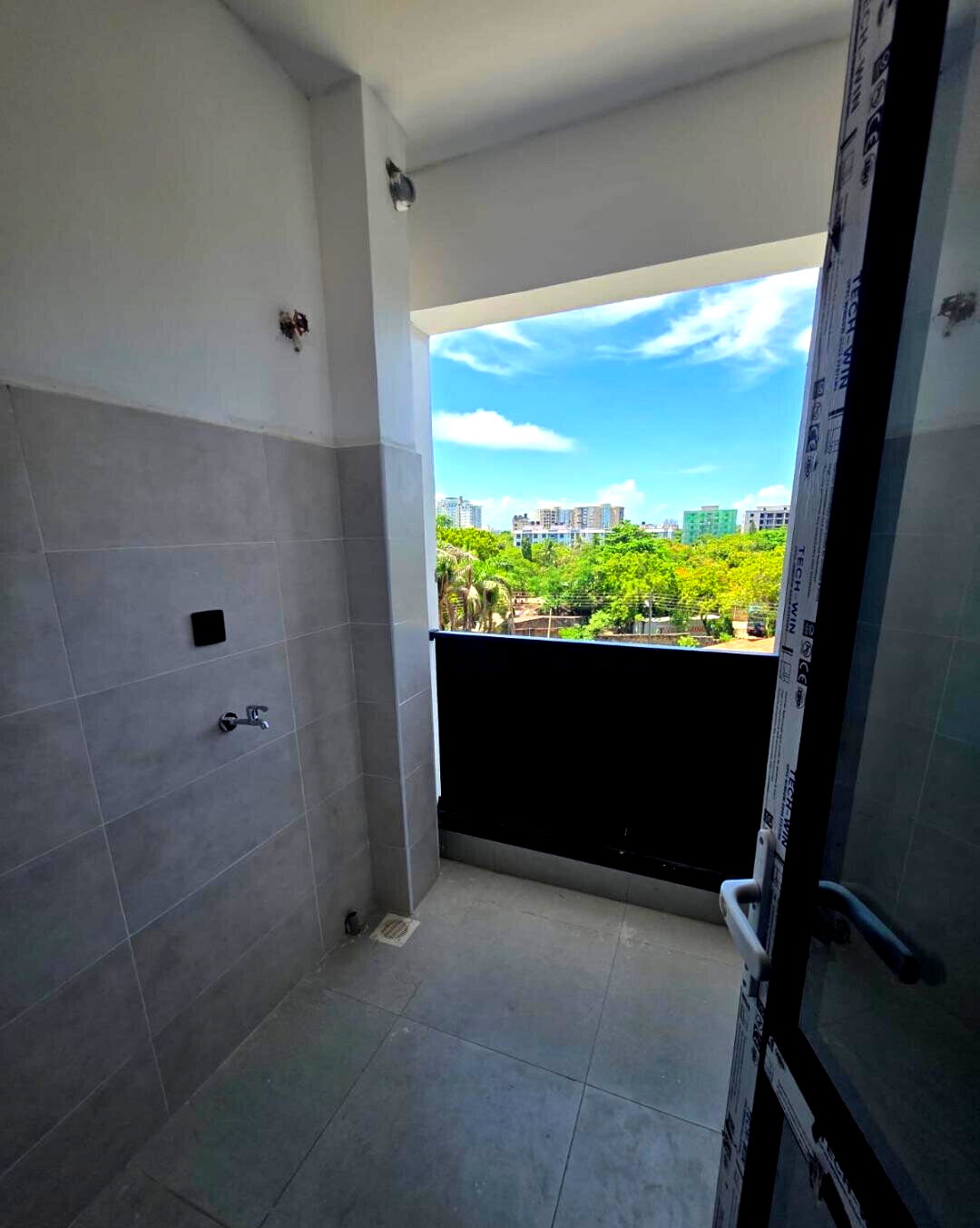 Spacious 3BR with Lift & Laundry Area - Nyali, Mombasa