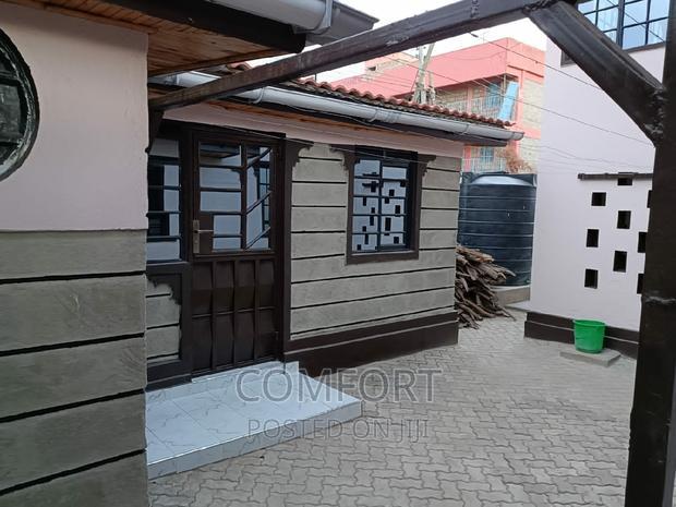 5bdrm Townhouse/Terrace in Milimani, Kitengela for sale