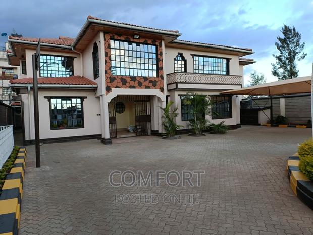 5bdrm Townhouse/Terrace in Milimani, Kitengela for sale