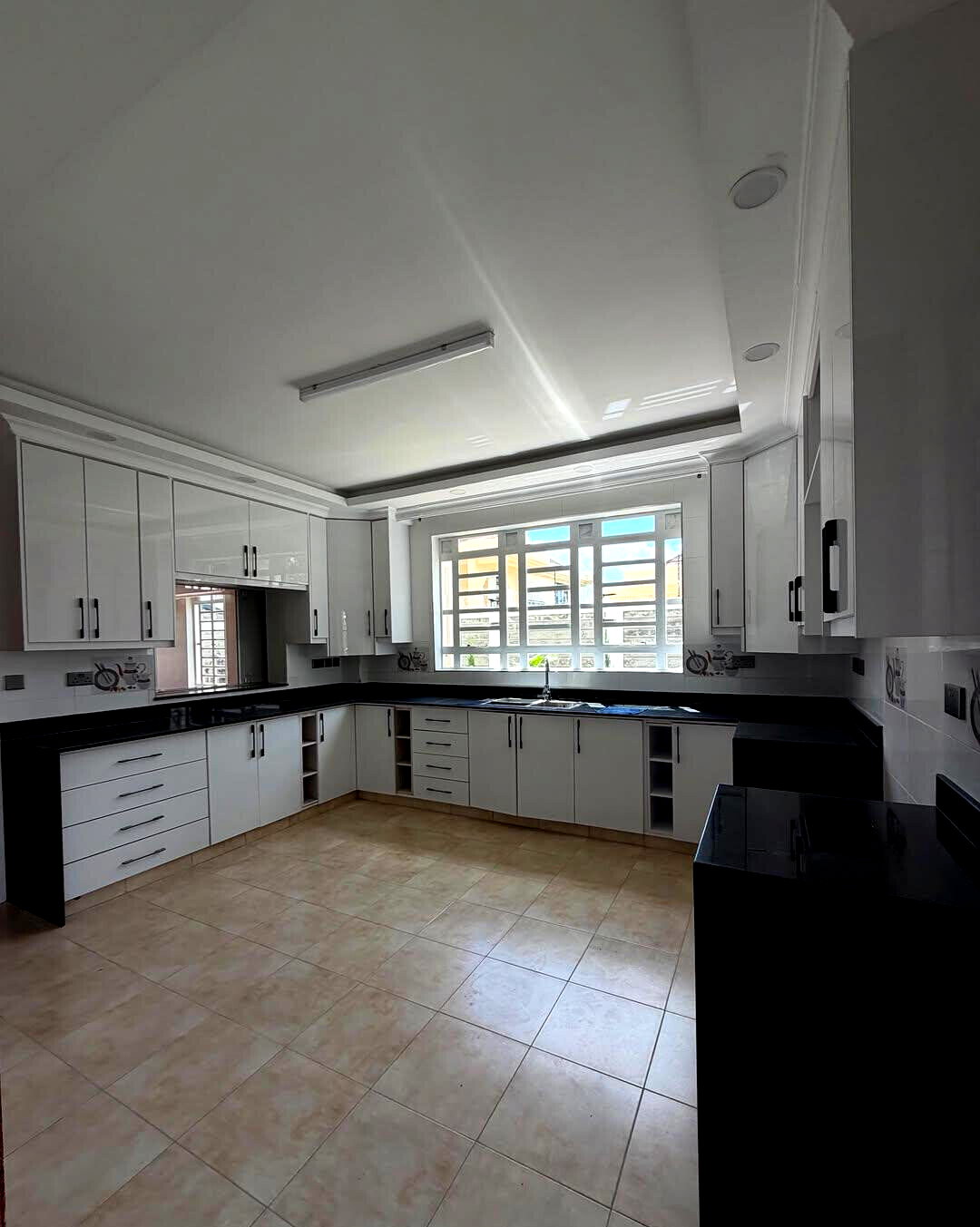 5BR Haven with Parking at KSh 450K