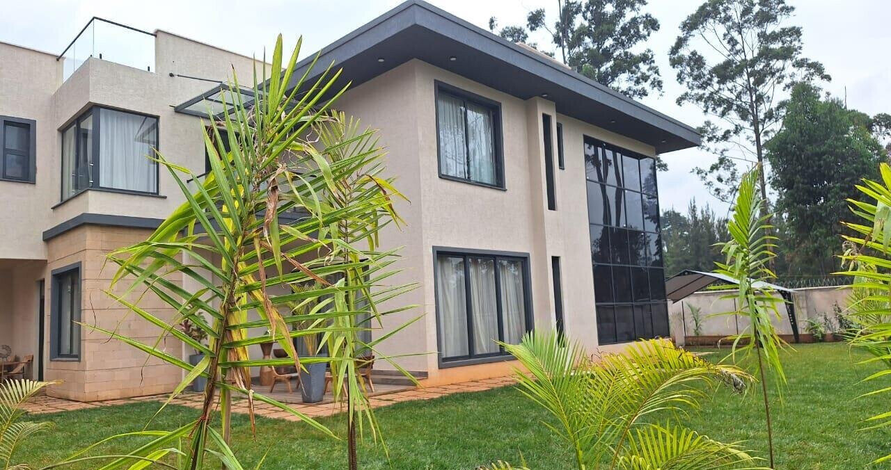 4-Ensuite Townhouse with DSQ & Huge Balcony - Loresho