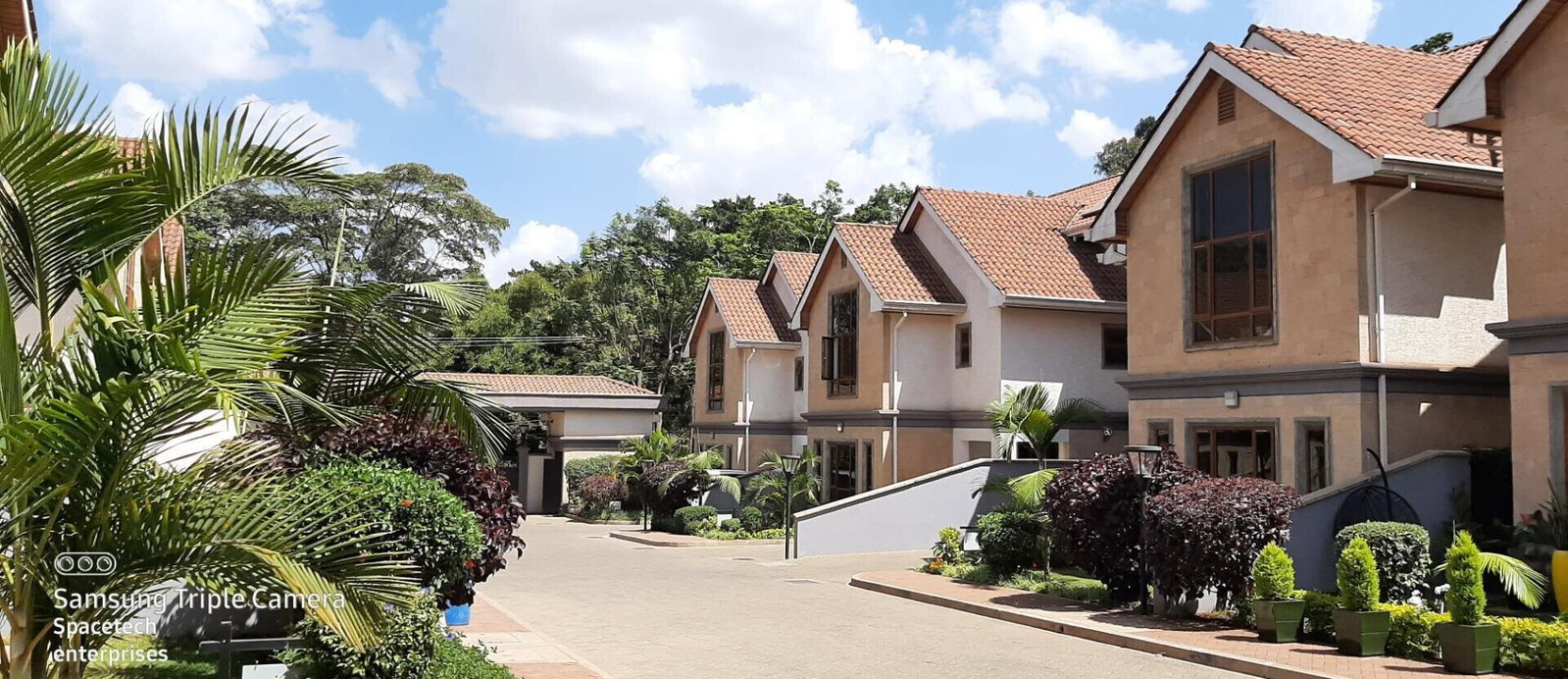 Brand New 5-Ensuite Townhouse with DSQ & Generator - Lavington