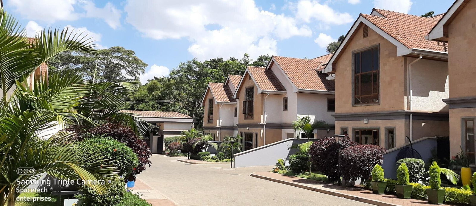 Brand New 5-Ensuite Townhouse with DSQ & Generator - Lavington