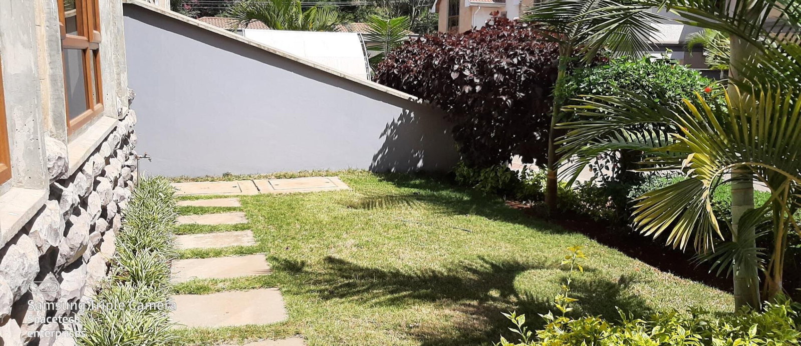 Brand New 5-Ensuite Townhouse with DSQ & Generator - Lavington