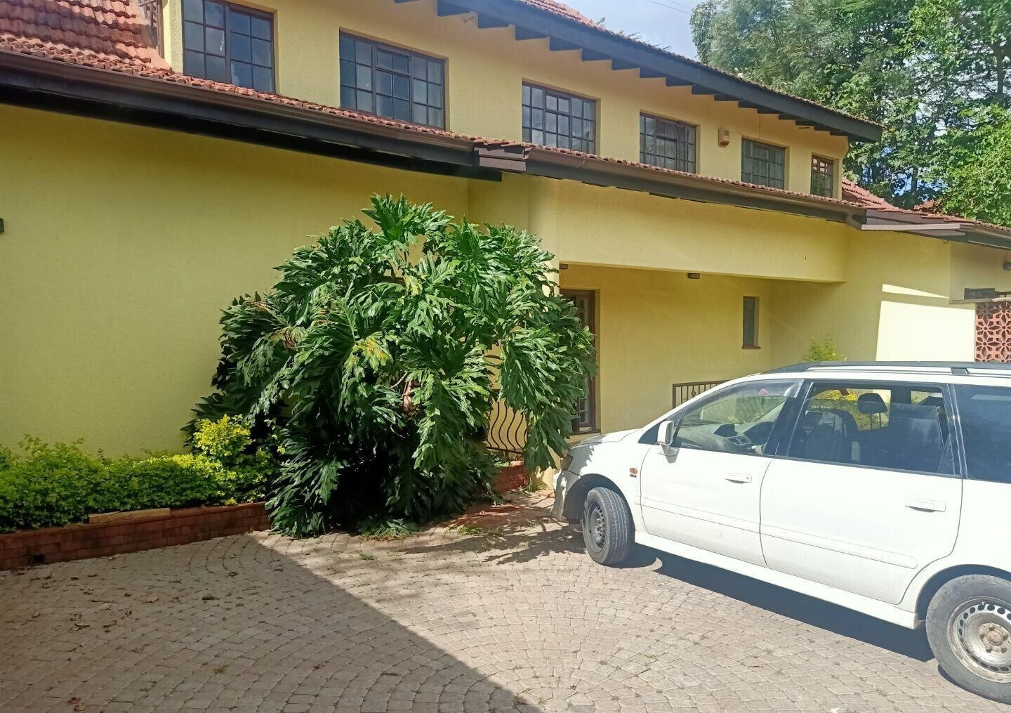 4-Ensuite Townhouse with Expansive Garden – Karen Gated Community