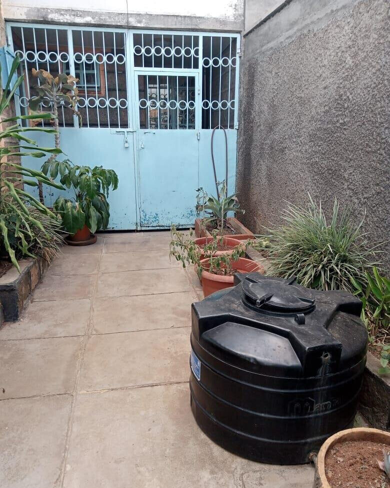 3BR Maisonette with Terrazzo Floors - Komarock