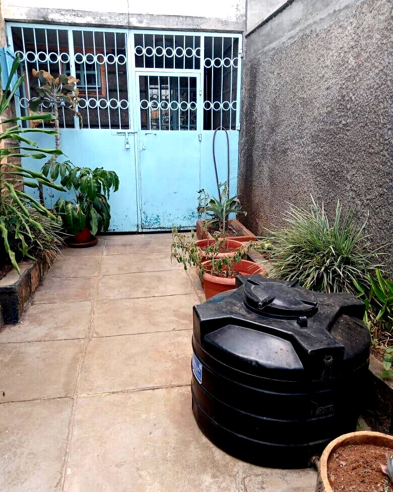 3BR Maisonette with Terrazzo Floors - Komarock