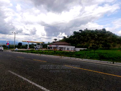 Prime Land Opposite Great North Rift ,3 Acres - Image 1