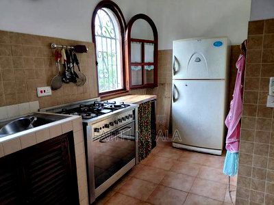 4bdrm House in Watamu for sale - Image 6