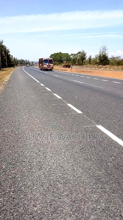 100*100ft Plot for Sale Touching Kenol Marua Highway - Image 1