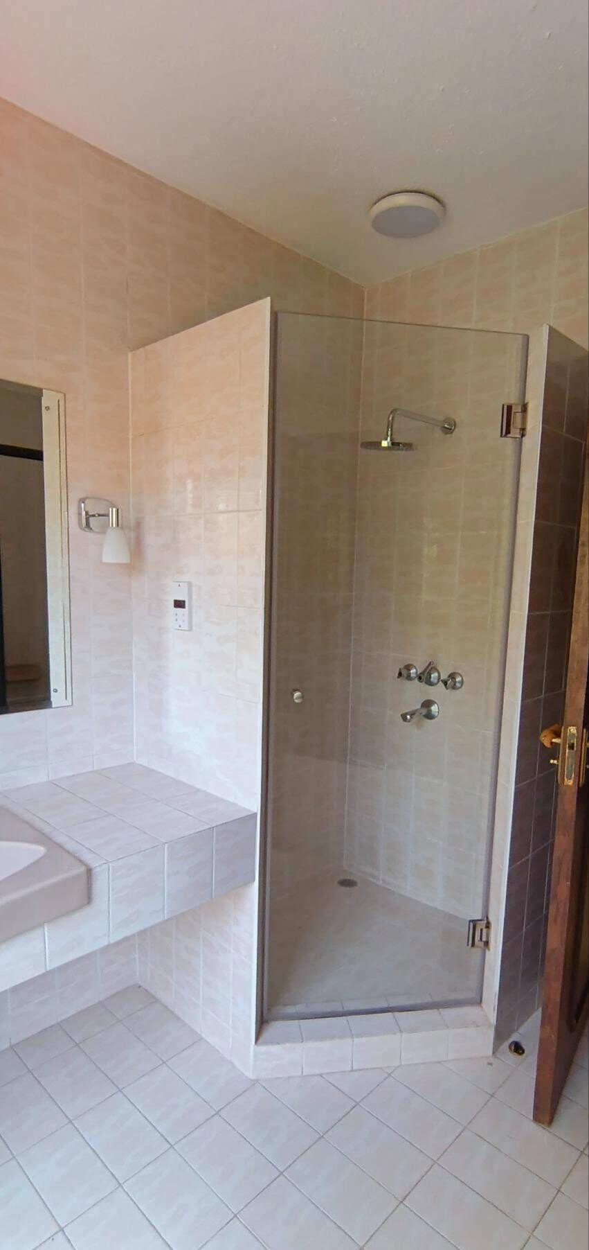 1-Acre Garden Home for KSh 640K