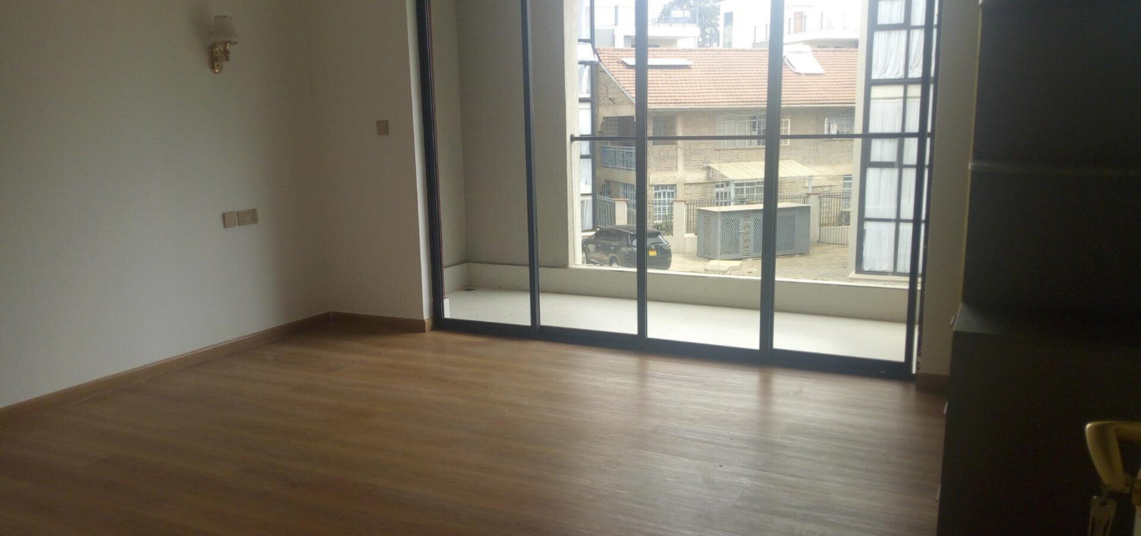 New 5-Ensuite Townhouse with Private Garden & Balconies - Lavington