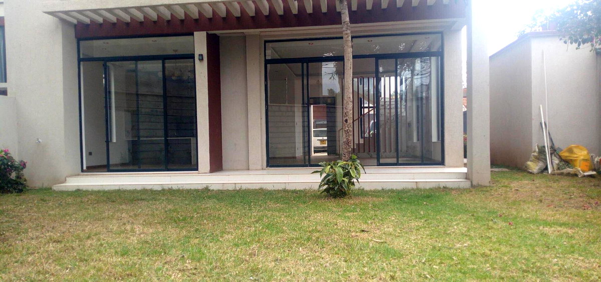 New 5-Ensuite Townhouse with Private Garden & Balconies - Lavington