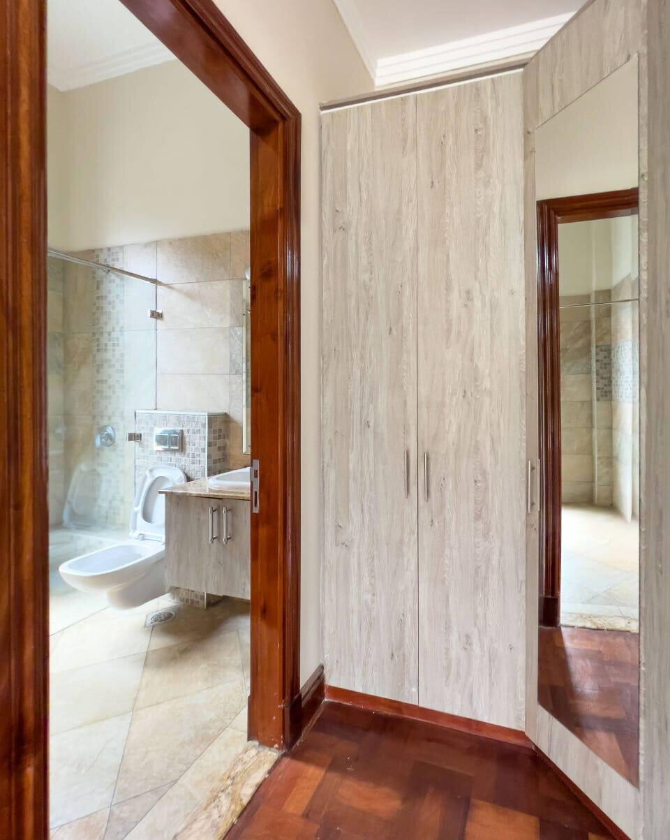 5-Ensuite Villa with Shared Gym & Pool – Karen Gated Community