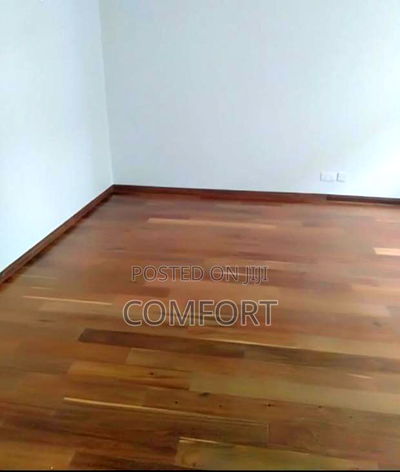 5bdrm Townhouse/Terrace in Lavington Green for sale - Image 8