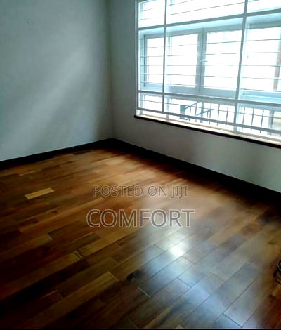 5bdrm Townhouse/Terrace in Lavington Green for sale - Image 6