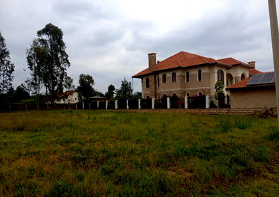 Gated Karen Land at 45M