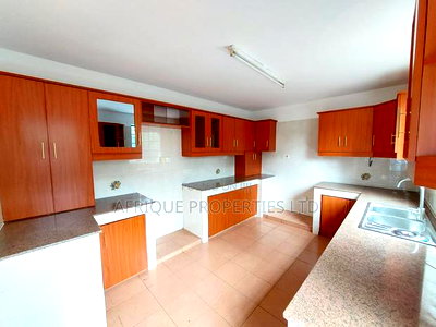 4bdrm Townhouse/Terrace in Muthaiga North for sale - Image 4