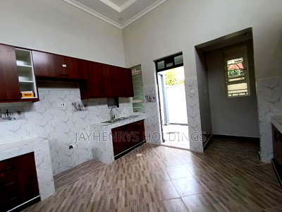 3bdrm Bungalow in Mugutha, Ruiru for sale - Image 6