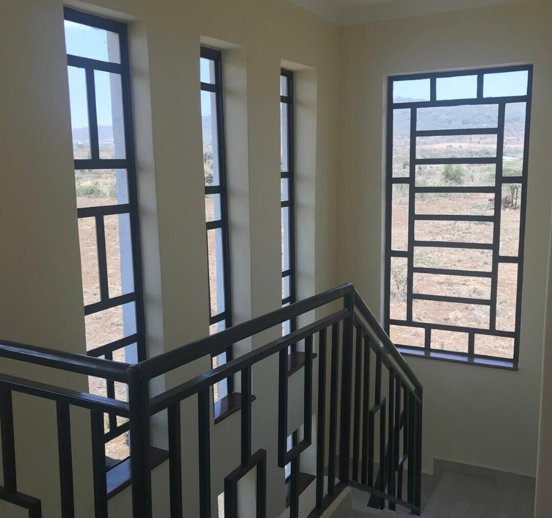 3BR Townhouse with DSQ & Extra 1/8th Plot - Ngong