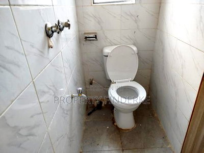 4bdrm Maisonette in Membley Estate for sale - Image 3