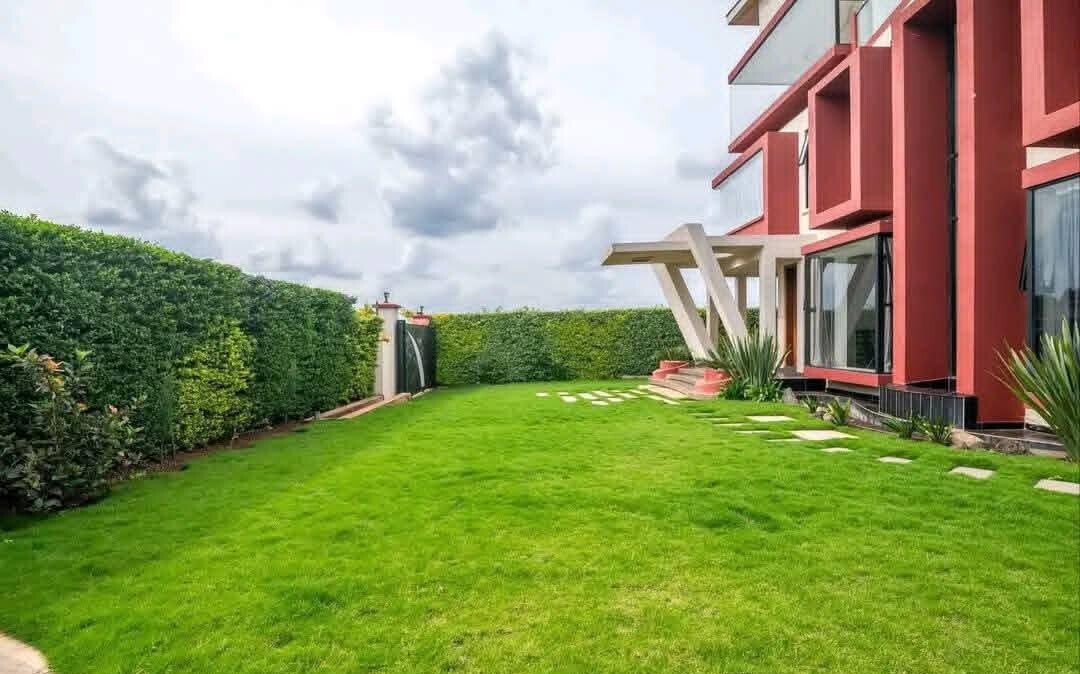 5BR All-Ensuite Townhouse with Rooftop Terrace & Gym - Migaa, Kiambu
