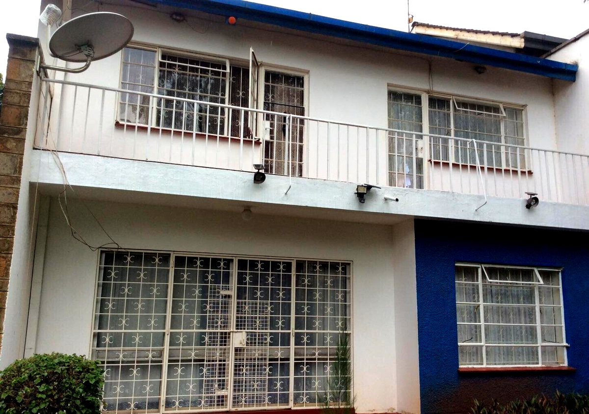5BR Garden Home with Parking