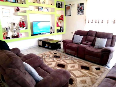 4bdrm Mansion in Kuinet for sale - Image 3