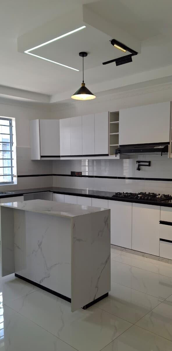 4BR All-Ensuite Mansionette with Rooftop Kitchenette - Mugutha, Ruiru