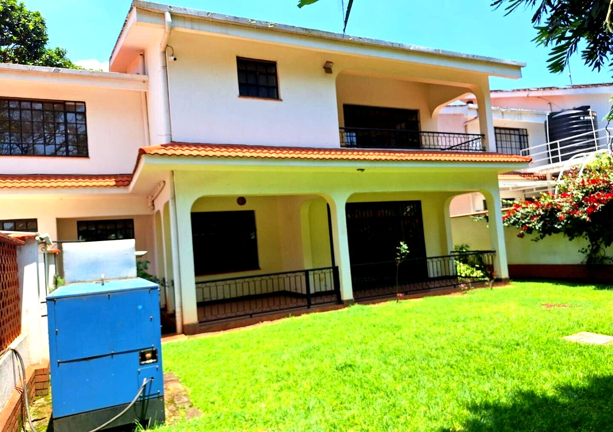 5-Ensuite Townhouse with DSQ & Generator - Lavington