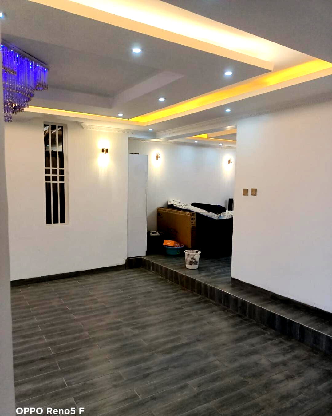 5BR All-Ensuite Townhouse with Office & Gym - Kamakis