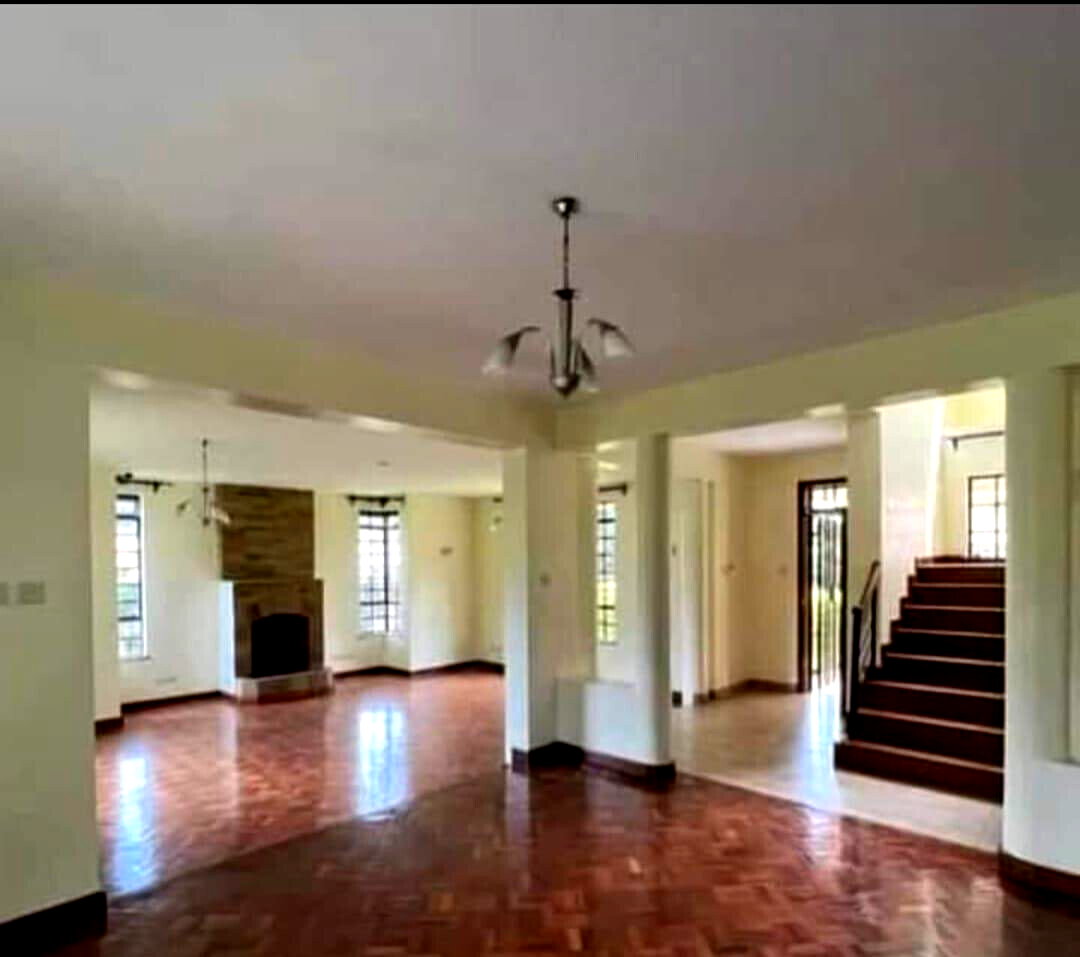 4-Ensuite Townhouse with DSQ & Garden - Lavington