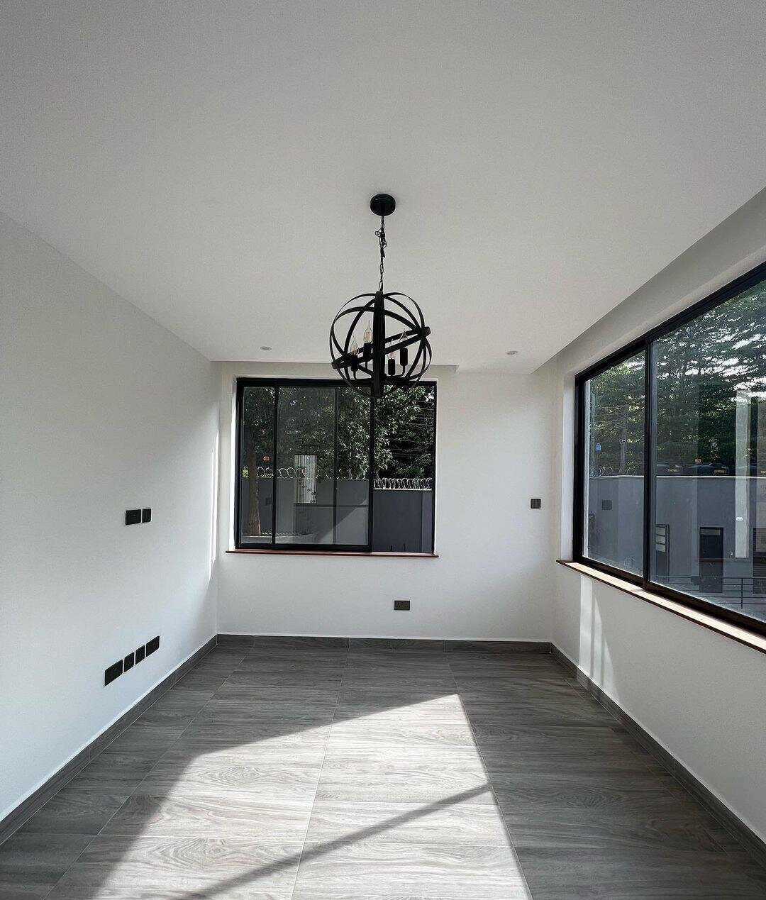Cutting-Edge 5-Bed Townhouse in Premier Gated Community - Lavington