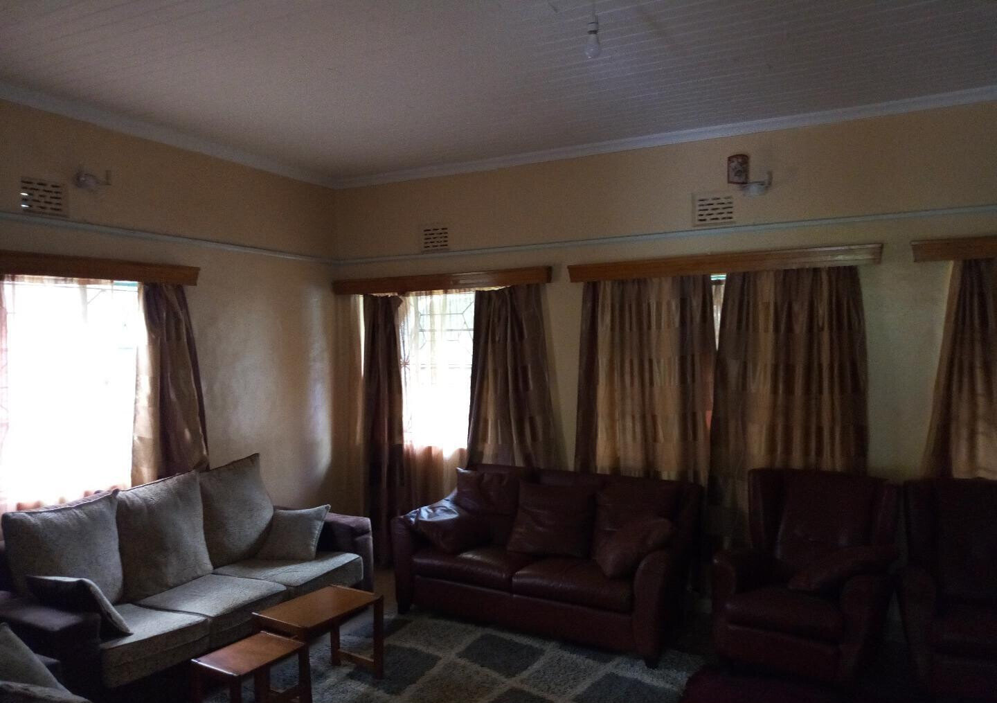 3BR Townhouse on Nearly Half-Acre - Milimani, Nakuru