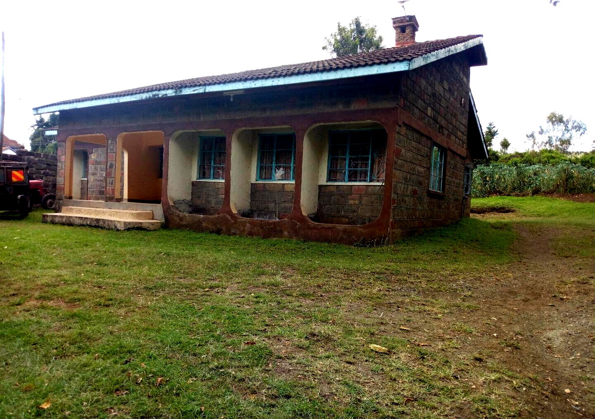 3BR Townhouse on Nearly Half-Acre - Milimani, Nakuru