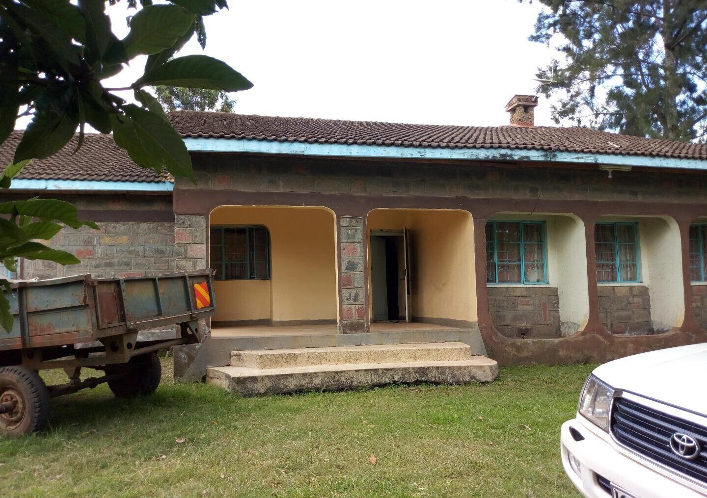 3BR Townhouse on Nearly Half-Acre - Milimani, Nakuru