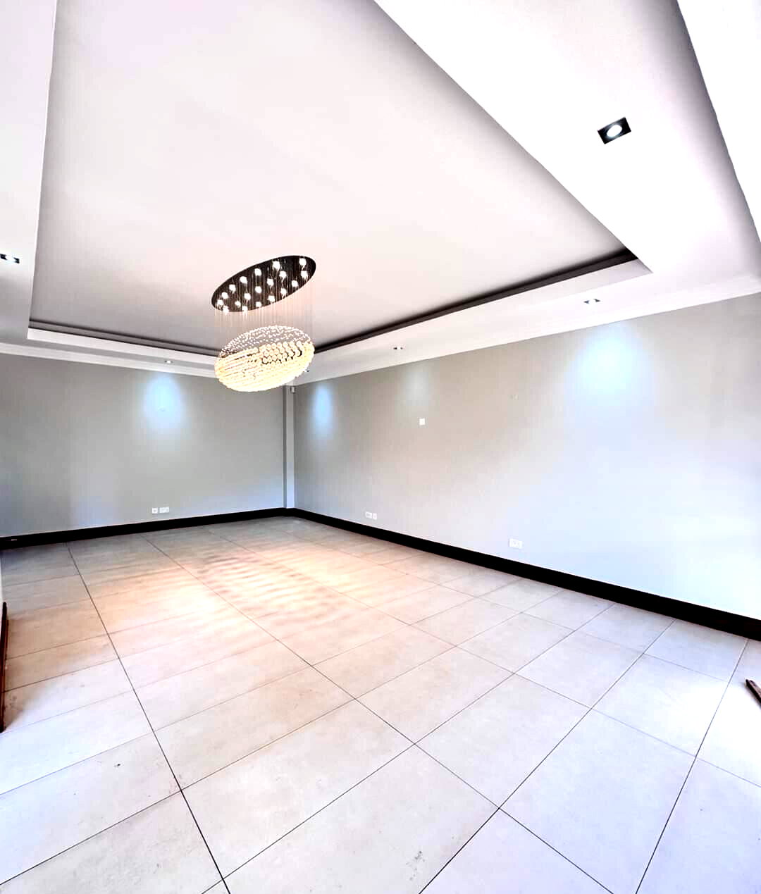 5-Ensuite Villa with DSQ on Half-Acre – Karen Near Galleria