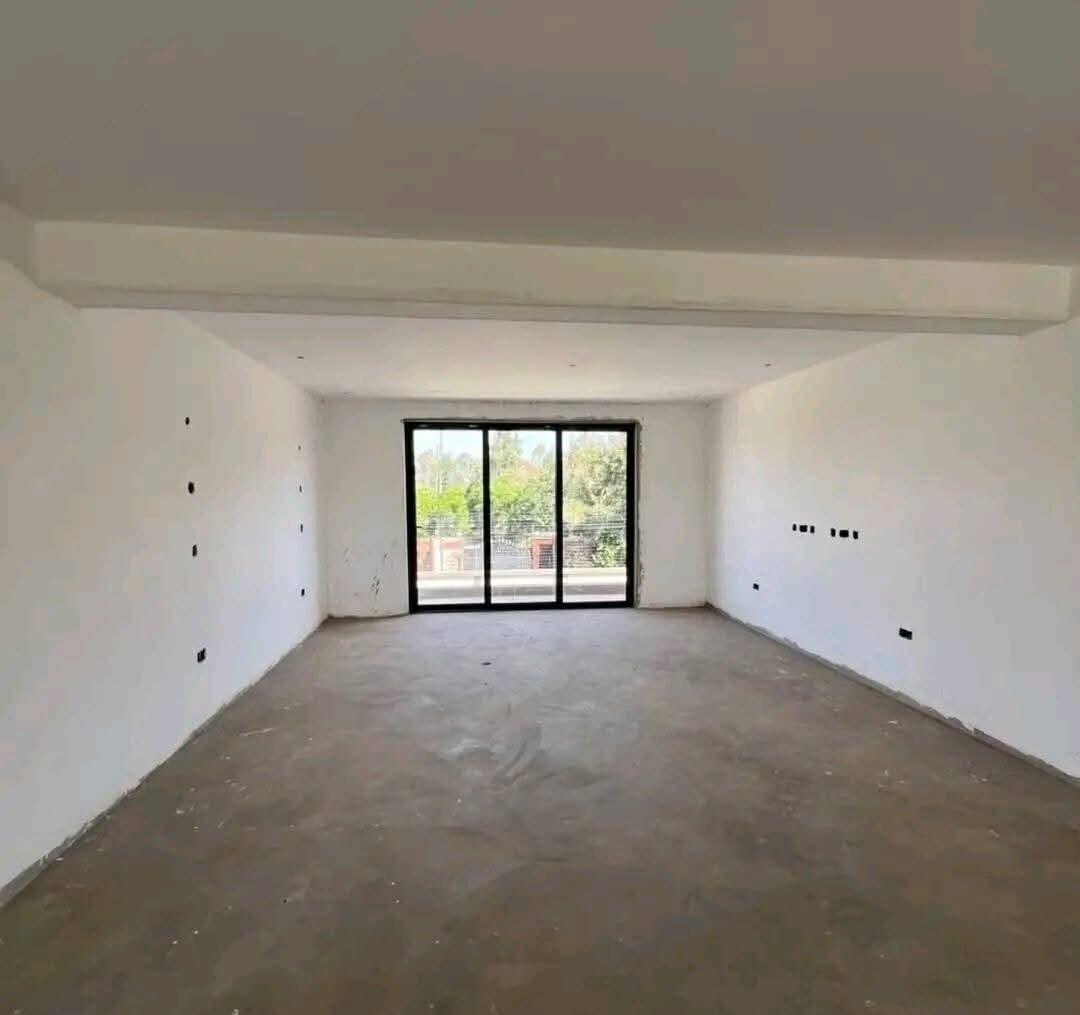 5-Ensuite Townhouse with Manicured Gardens & Cabro Driveways – Karen