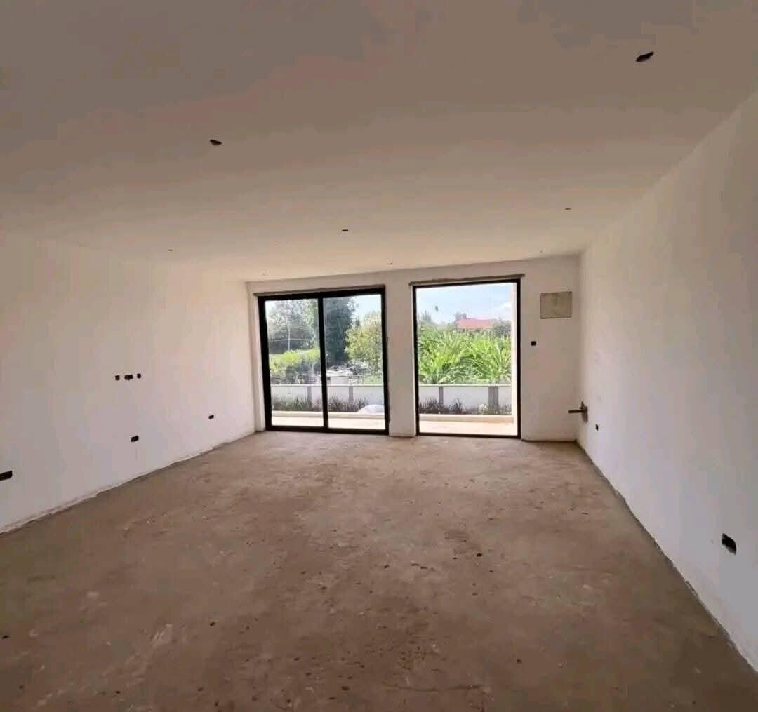 5-Ensuite Townhouse with Manicured Gardens & Cabro Driveways – Karen
