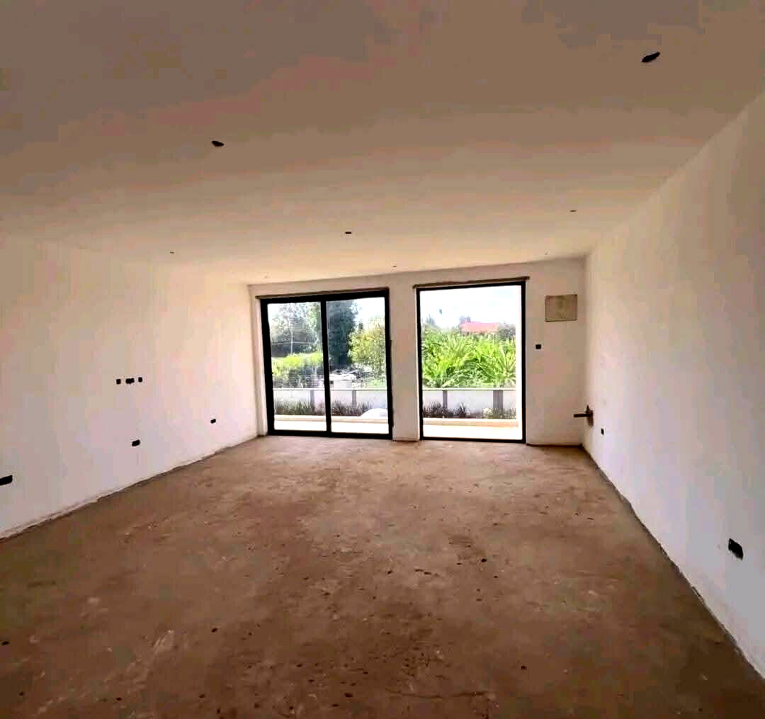 5-Ensuite Townhouse with Manicured Gardens & Cabro Driveways – Karen