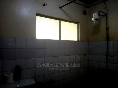 3bdrm Maisonette in Real Estate South C for Sale - Image 10