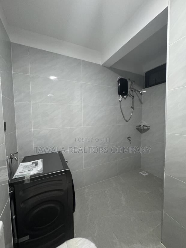 1bdrm Apartment in Ringroad, Kilimani for sale