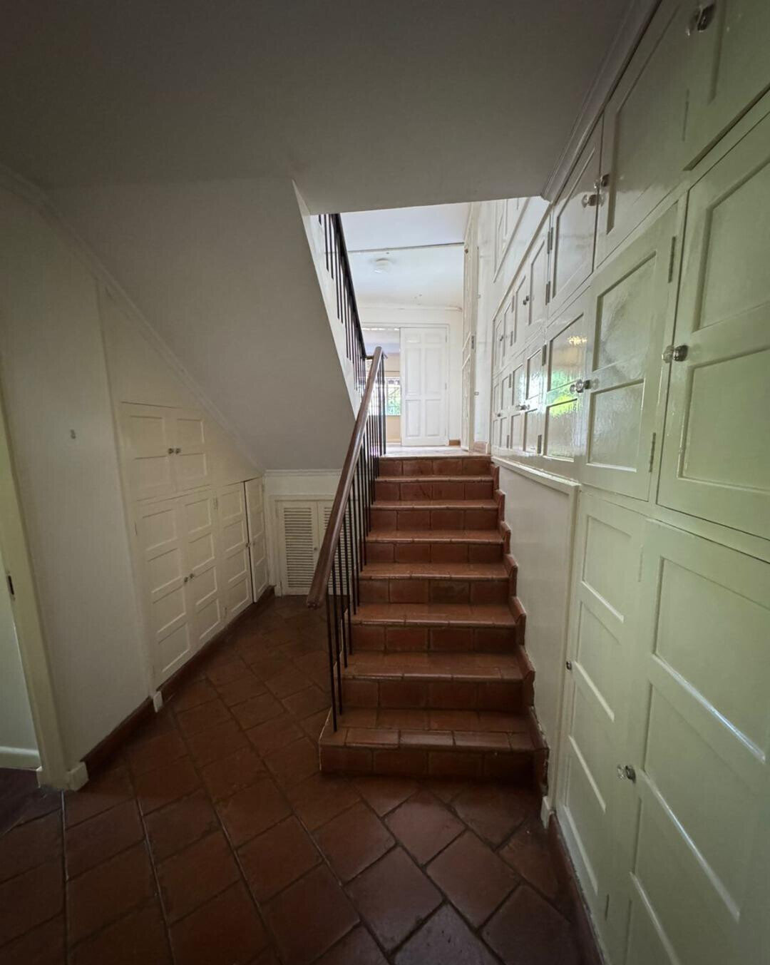 1-Acre Estate with 5BR Home at KSh 650K